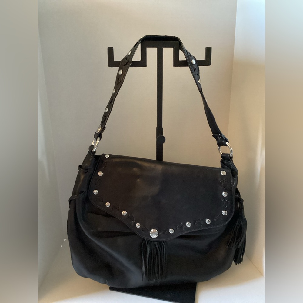 Chi shoulder bag